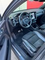 Volvo XC40 2.0 T4 R-DESIGN