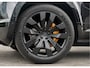 Land Rover Defender 110 P300e 110 X-Dynamic HSE 22" Urban | Head-up | Elektr. trekhaak | Bronzen remklauwen | Meridian | M2026