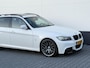 BMW 3-Serie Touring 335i 306pk xDrive M-Sport | Leder | Panoramadak | Origineel NL | Trekhaak