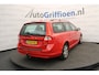 Volvo V70 2.0F nette stationcar met trekhaak