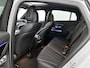 Mercedes-Benz GLC 400e 4MATIC Business Solution AMG | Premium Plus | Winterpakket | Techniekpakket | Nightpakket | Rijassistentiepakket Plus | Trekhaak | AMG spoiler | Panoramaschuifdak | Treeplanken in aluminiumlook | Middenconsole metaalstructuur | 20" multispaaks lichtmetalen AMG velgen |