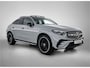 Mercedes-Benz GLC 400e 4MATIC Business Solution AMG | Premium Plus | Winterpakket | Techniekpakket | Nightpakket | Rijassistentiepakket Plus | Trekhaak | AMG spoiler | Panoramaschuifdak | Treeplanken in aluminiumlook | Middenconsole metaalstructuur | 20" multispaaks lichtmetalen AMG velgen |
