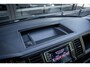 Volkswagen Transporter 2.0 TDI 150pk L2 Dubbel cabine DSG aut. | Trekhaak | Parkeerhulp | Navigatie |