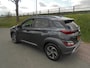 Hyundai Kona Hyundai Kona 1.6 GDI Hybrid airco trekhaak navigatie lmv