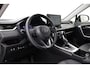 Toyota RAV4 2.5 Hybrid AWD Executive | Leder | Stoel-/stuurverwarming | Dodehoek detectie | Verwarmbare voorruit | Apple Carplay / Android Auto | Adaptive Cruise | Parkeersensoren voor/achter | Camera | Full LED | Keyless | 18 inch