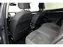 Volkswagen Golf 1.0 eTSI Life Business | Stoelverwarming | Navigatie | LED koplampen