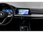 Volkswagen Golf 1.0 eTSI Life Business | Stoelverwarming | Navigatie | LED koplampen