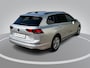 Volkswagen Golf Variant 1.0eTSI/110PK Life DSG · Navigatie · Camera + Parkeersensoren · Apple/Android Car Play · Stoelverwarming · Elektrische stoelverstelling ·