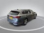Volkswagen Passat Variant 1.5 eTSI 150pk DSG Elegance Business · Camera · Wegklapbare Trekhaak · Apple/Android Car Play · Dodehoeksensoren · P-Sensoren · 17'' Inch · Garantie t/m 18-06-2028 of 100.000