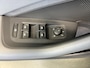 Volkswagen Passat Variant 1.5 eTSI 150pk DSG Elegance Business · Camera · Wegklapbare Trekhaak · Apple/Android Car Play · Dodehoeksensoren · P-Sensoren · 17'' Inch · Garantie t/m 18-06-2028 of 100.000