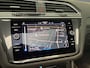 Volkswagen Tiguan 1.4 TSI 245pk DSG eHybrid R-Line Business+ · Panoramadak · Camera · IQ.Light · Apple/Android Car Play · Navigatie · 19'' Inch ·