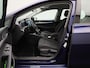 Volkswagen Golf VIII 1.0 TSI 81kW Life | Apple Carplay / Android Auto | Virtual Cockpit | Lichtmetalen Velgen |