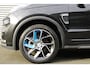 Lynk & Co 01 1.5 Plug-in Hybrid | Panoramisch Schuif-/Kanteldak | Infinity Audiosysteem | Elektrisch Verstelbare Stoelen | Keyless | Elektrische Achterklep | Adaptieve Cruise Control | Lane Assist | Blind Spot Information | Wireless Carplay en Android Auto | Stoelverwarming | 2-Zone Climate Control | Navigatie Full-Map | Adaptieve Verlichting | Interieurverlichting |