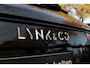 Lynk & Co 01 1.5 Plug-in Hybrid | Panoramisch Schuif-/Kanteldak | Infinity Audiosysteem | Elektrisch Verstelbare Stoelen | Keyless | Elektrische Achterklep | Adaptieve Cruise Control | Lane Assist | Blind Spot Information | Wireless Carplay en Android Auto | Stoelverwarming | 2-Zone Climate Control | Navigatie Full-Map | Adaptieve Verlichting | Interieurverlichting |