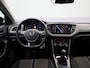 Volkswagen T-Roc 1.5 TSI Style Business | 150 PK | Apple Carplay / Android Auto | Elektrische Kofferklep | Virtual Cockpit | Parkeersensoren |