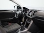 Volkswagen T-Roc 1.5 TSI Style Business | 150 PK | Apple Carplay / Android Auto | Elektrische Kofferklep | Virtual Cockpit | Parkeersensoren |