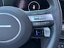 Hyundai Kona 1.6 GDI HEV Premium Sky | Schuif-/ kanteldak | Navigatie | Stoelverwarming & verkoeling | 360 camera | Apple Carplay/ Android auto |