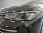 Volkswagen Passat Variant 1.5 eTSI 150pk DSG Business · Camera · Stuur- & Stoelverwarming · Apple/Android Car Play · Massagefunctie Voorstoelen · Garantie t/m 11-06-2028 of 100.000km