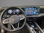 Volkswagen Passat Variant 1.5 eTSI 150pk DSG Business · Camera · Stuur- & Stoelverwarming · Apple/Android Car Play · Massagefunctie Voorstoelen · Garantie t/m 11-06-2028 of 100.000km
