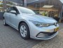 Volkswagen Golf 1.0 TSI Life Business