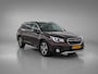 Subaru Outback 2.5i Premium | Trekhaak 2000KG trekgewicht | All Season Banden | Achteruitrijcamera | Navigatie | Verwarmde Voorstoelen |