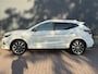 Nissan Qashqai 1.3 DIG-T Tekna + / Dealer Onderhouden / Panorama / Trekhaak / 1500KG Trekgewicht / Elektrische Stoelen Met Geheugen / Panorama dak / BOSE audio systeem / Adaptieve Cruise Control /