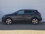 Nissan Qashqai 1.3 DIG-T N-Connecta / Navigatie / Apple Carplay & Android Auto / Trekhaak (1400KG) / Panoramisch glazen dak /