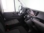Volkswagen Crafter 35 2.0 TDI L3H3 Highline EURO VI 140 pk Automaat | Verlengde garantie | Navigatie | Trekhaak | Parkeersensoren | Achteruitrijcamera | Cruise control |