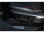 Land Rover Discovery Sport P200 2.0 R-Dynamic S Panodak Leer Navigatie Camera Trekhaak Elek Achterklep