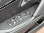 Peugeot 208 1.2 Hybrid 100 e-DCS6 GT / Dealer Onderhouden / Elektrische Stoelen / Stoel Verwarming / Keyless / Adaptive Cruise /