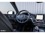 Volvo XC60 2.0 T6 Plug-in hybrid AWD Plus Dark | Panorama dak | Adaptieve cruise | Blis | Memory | Harman Kardon |