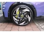 Abarth 600e SCORPIONISSIMA 280PK 54 kWh | SABELT PERFORMANCE SPORT STOELEN/BEKLEDING | ENGINE SOUND GENERATOR | PACK DESIGN SCORPIONISSIMA | PACK TECH SCORPIONISSIMA | PACK WINTER (STOEL VERWARMING/VOORRUITVERWARMING) | PACK SCORPION | 20" LICHTMETALEN VELGEN | ABARTH BODYKIT | 360° PARKEERSENSOREN | REMKLAUWEN GROEN | ELEKTRISCH BEDIENBARE BESTUURDERSSTOEL | AMBIANCE INTERIEUR VERLICHTING | ACHTERUITRIJ CAMERA | ADAPTIVE CRUISE CONTROL | DRAADLOZE APPLE CARPLAY/ANDROID AUTO | DODEHOEK DETECTIE | DC SNELLAAD FUNCTIE | DRAADLOZE APPLE CARPLAY/ANDROID AUTO | ELEKTRISCH BEDIENBARE ACHTERKLEP MET VOETSENSOR | KEYLESS ENTRY/START | "TORSEN" MECHANISCH SPERDIFFERENTIEEL | "ALCON" REMSCHIJVEN EN KLAUWEN |