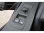 Volkswagen Transporter 2.0 TDI L2H1 Comfortline - AUTOMAAT - CRUISE - TREKHAAK - NAVIGATIE - 141 PK -