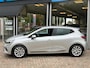 Renault Clio 1.6 E-Tech Hybrid 140 Intens Carplay / Parkeersensoren / Full LED / Clima