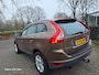 Volvo XC60 2.0T Summum Automaat achteruit camera leerbekeleding stoelverwarming panorama dak trekhaak parkeer sensor