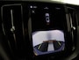 Volvo XC60 2.0 B4 Plus Dark (Elek. trekhaak + achterklep / Camera / Navi / Stoel- stuurverw.)