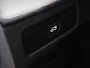 Volvo XC60 2.0 B4 Plus Dark (Elek. trekhaak + achterklep / Camera / Navi / Stoel- stuurverw.)