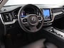 Volvo XC60 2.0 B4 Plus Dark (Elek. trekhaak + achterklep / Camera / Navi / Stoel- stuurverw.)