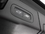Volvo XC60 2.0 B4 Plus Dark (Elek. trekhaak + achterklep / Camera / Navi / Stoel- stuurverw.)