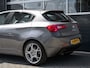 Alfa Romeo Giulietta 1.4 T 170pk Exclusive | Automaat | Full LED | Navi | Climate control | Cruise control | PDC