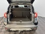 Renault Captur 90PK TCe Intens | Trekhaak | Navi | Climate Control | Bluetooth | Camera | Parkeersensoren | Cruise Control | Armsteun | Licht & Regen Sensor | Blind Spot |
