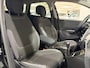 Renault Captur 90PK TCe Intens | Trekhaak | Navi | Climate Control | Bluetooth | Camera | Parkeersensoren | Cruise Control | Armsteun | Licht & Regen Sensor | Blind Spot |