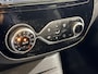 Renault Captur 90PK TCe Intens | Trekhaak | Navi | Climate Control | Bluetooth | Camera | Parkeersensoren | Cruise Control | Armsteun | Licht & Regen Sensor | Blind Spot |