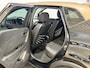 Renault Captur 90PK TCe Intens | Trekhaak | Navi | Climate Control | Bluetooth | Camera | Parkeersensoren | Cruise Control | Armsteun | Licht & Regen Sensor | Blind Spot |