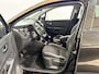 Renault Captur 90PK TCe Intens | Trekhaak | Navi | Climate Control | Bluetooth | Camera | Parkeersensoren | Cruise Control | Armsteun | Licht & Regen Sensor | Blind Spot |
