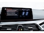BMW 5-Serie 540i xDrive High Executive M-Sport | Pano | Achterassturing | 20" | Head-Up