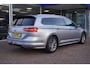 Volkswagen Passat Variant 1.5 TSI Highline Business R-Line | Automaat | Navigatie | CarPlay | Elek. Pakket | Trekhaak | Inruil mog