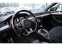 Volkswagen Passat Variant 1.5 TSI Highline Business R-Line | Automaat | Navigatie | CarPlay | Elek. Pakket | Trekhaak | Inruil mog