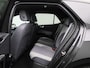 Volkswagen ID.3 Life 58 kWh 204 PK| Navigatie | Achteruitrijcamera | Stoelverwarming | Stuurwielverwarming | Parkeersensoren | Mobiel Draadloos Oplaadbaar | 18 Inch Velgen
