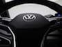 Volkswagen ID.3 Life 58 kWh 204 PK| Navigatie | Achteruitrijcamera | Stoelverwarming | Stuurwielverwarming | Parkeersensoren | Mobiel Draadloos Oplaadbaar | 18 Inch Velgen